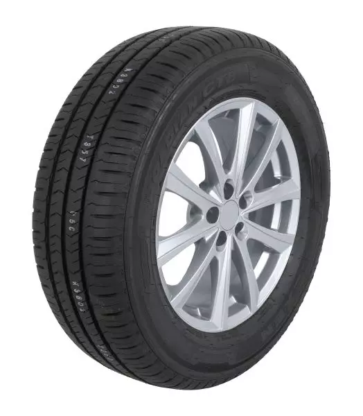 OPONA LETNIA NEXEN ROADIAN CT8 225/60R16 105/103 T WZMOCNIENIE (C)