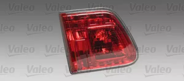 VALEO LAMPY TYLNE WEWN TOYOTA AVENSIS T27 KOMBI 