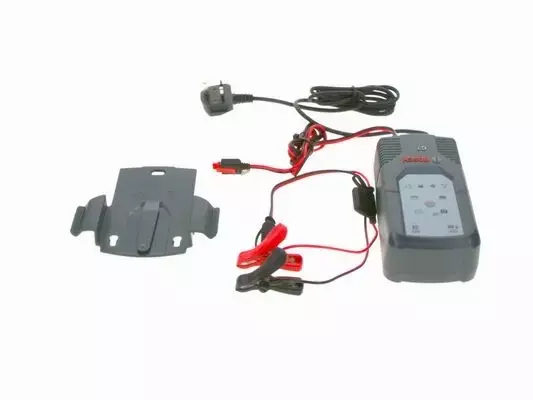 BOSCH C7 PROSTOWNIK AKUMULATOROWY ŁADOWARKA 12V/24V 