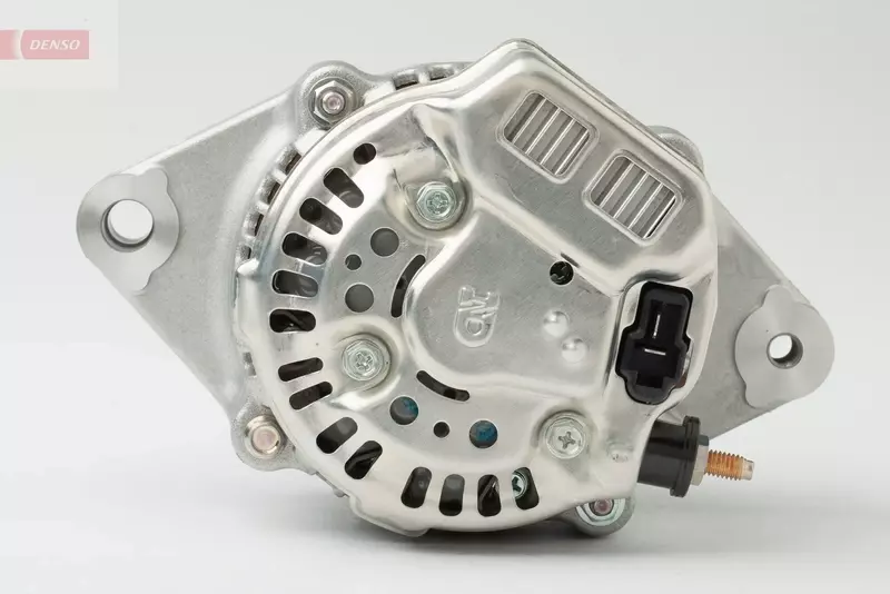 DENSO ALTERNATOR SILNIKA DAN1067 