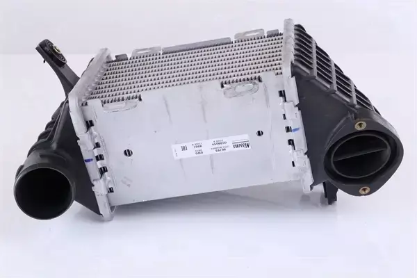 NISSENS INTERCOOLER 96795 