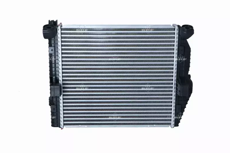 NRF CHŁODNICA INTERCOOLER 30211 