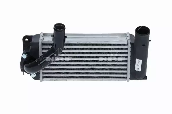 NRF CHŁODNICA INTERCOOLER 30922 