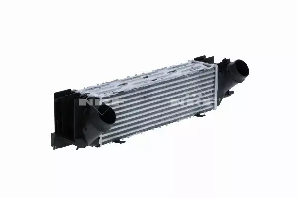 NRF CHŁODNICA INTERCOOLER 30955 