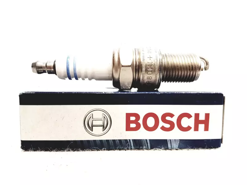 BOSCH ŚWIECA ZAPŁONOWA 0 242 229 687