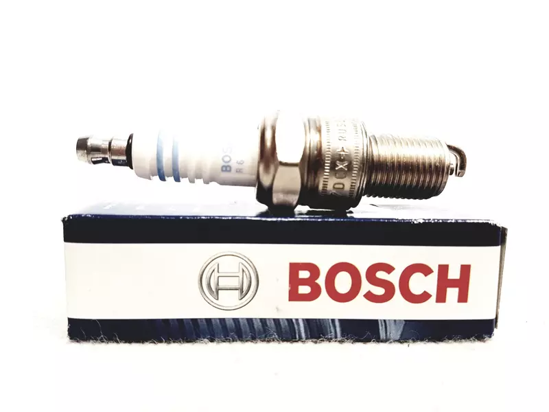 BOSCH ŚWIECA ZAPŁONOWA 0 242 235 707