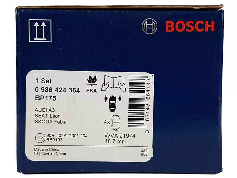 BOSCH TARCZE+KLOCKI PRZÓD+TYŁ AUDI A3 8L1 256MM 