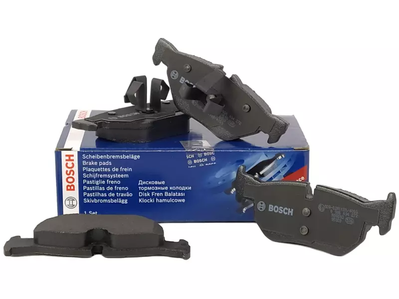 BOSCH Klocki tył BMW 1 E81 E87 3 E90 E91 X1 E84