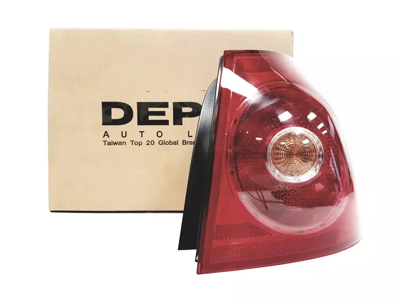 DEPO LAMPA TYLNA PRAWA ZEWNĘTRZNA VW GOLF V 