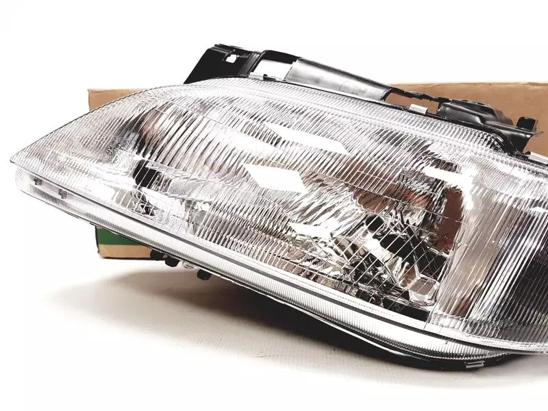 DEPO REFLEKTORY LAMPY PRZÓD CITROEN XSARA 97-00 