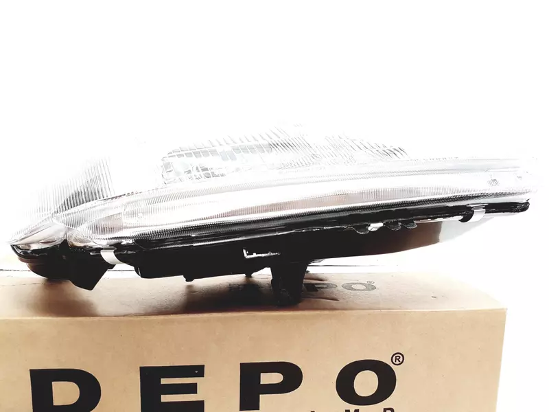 DEPO REFLEKTORY LAMPY PRZÓD CITROEN XSARA 97-00 