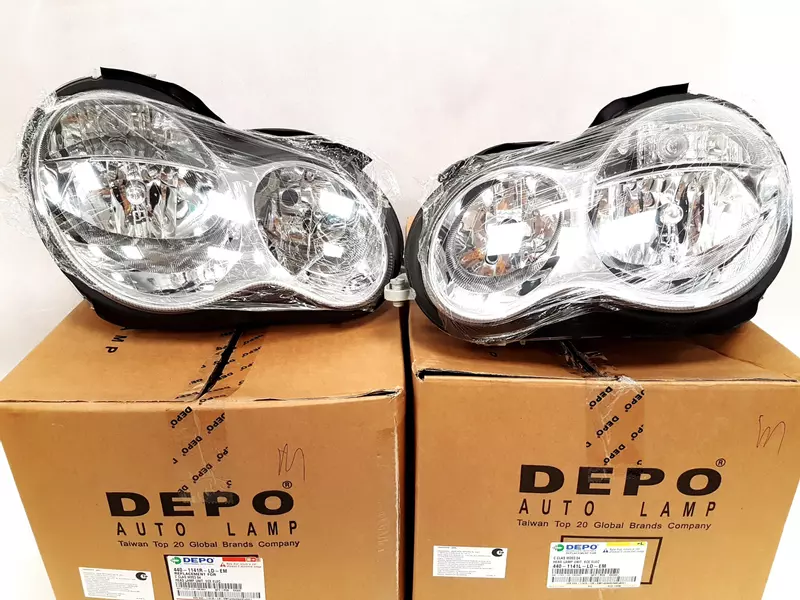 DEPO REFLEKTORY LAMPY PRZÓD MERCEDES C W203 04-07