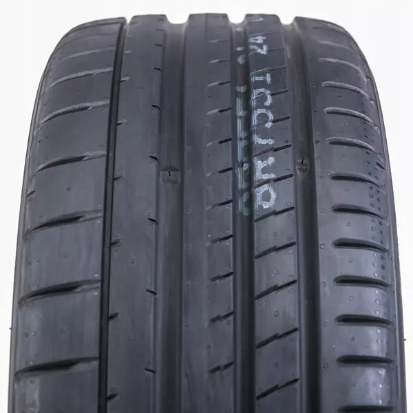 YOKOHAMA ADVAN SPORT V107 265/50R20 111 W RANT OCHRONNY, WZMOCNIENIE (XL)