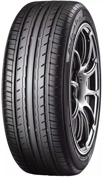 OPONA LETNIA YOKOHAMA BLUEARTH-ES ES32 155/60R15 74 H