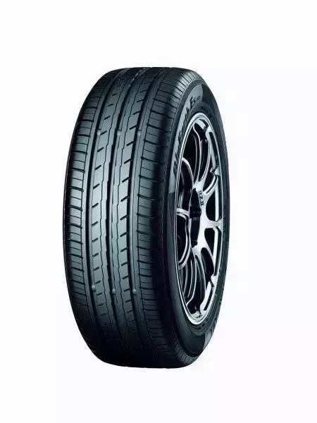 YOKOHAMA BLUEARTH-ES ES32 215/60R16 99 V WZMOCNIENIE (XL)