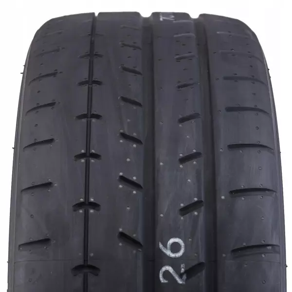 YOKOHAMA ADVAN A052 265/45R18 104 Y WZMOCNIENIE (XL)