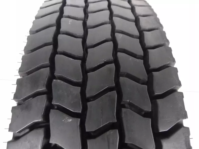 4xFULDA REGIOFORCE 235/75R17.5 132 M 