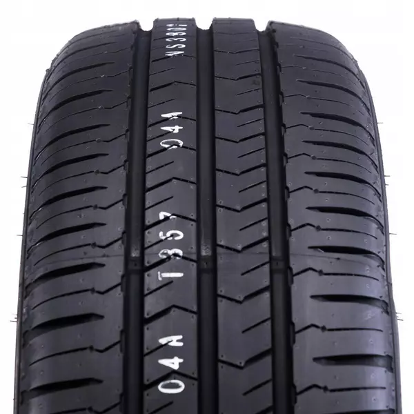 NEXEN ROADIAN CT8 195/60R16 99/97 H