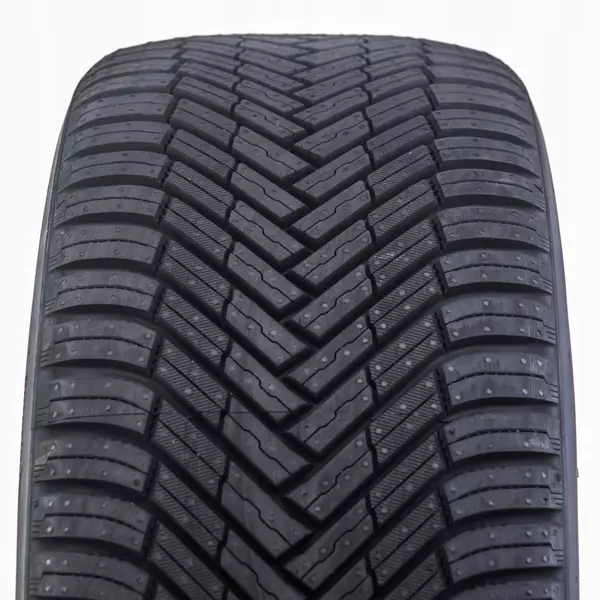 OPONA CAŁOROCZNA NEXEN N'BLUE 4SEASON 2 215/40R17 87 W PRZYCZEPNOŚĆ NA ŚNIEGU (3PMSF), WZMOCNIENIE (XL)