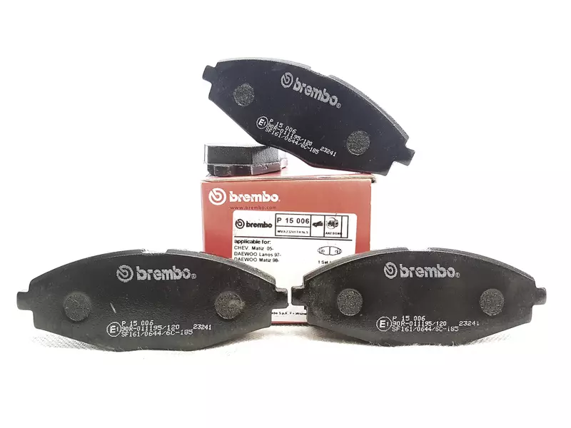 BREMBO TARCZE + KLOCKI PRZÓD DAEWOO LANOS 236MM 