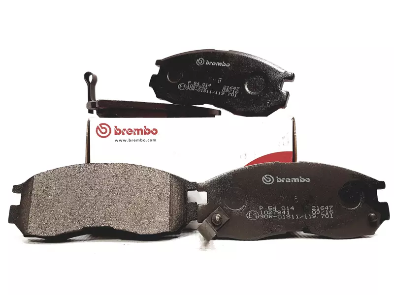 BREMBO TARCZE+KLOCKI P MITSUBISHI GALANT VI 276MM 