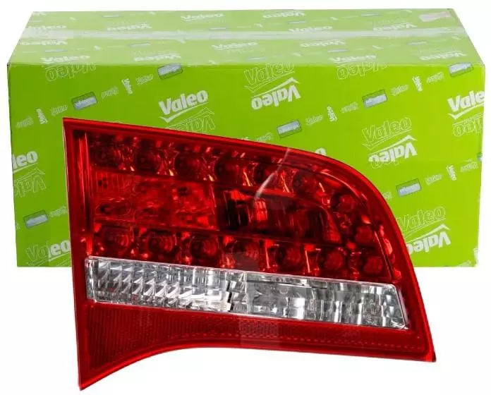 VALEO REFLEKTOR LAMPA TYŁ TYLNA 043848