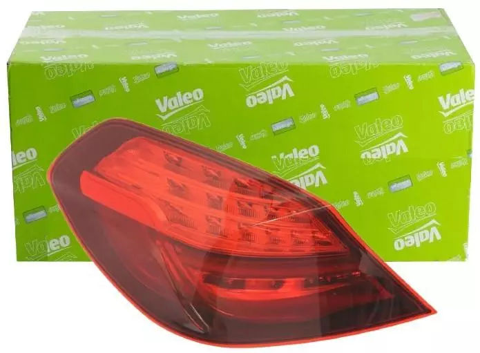 VALEO LAMPA TYLNA 044593