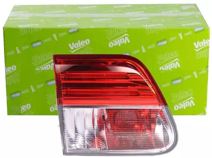 VALEO LAMPA TYLNA 044907