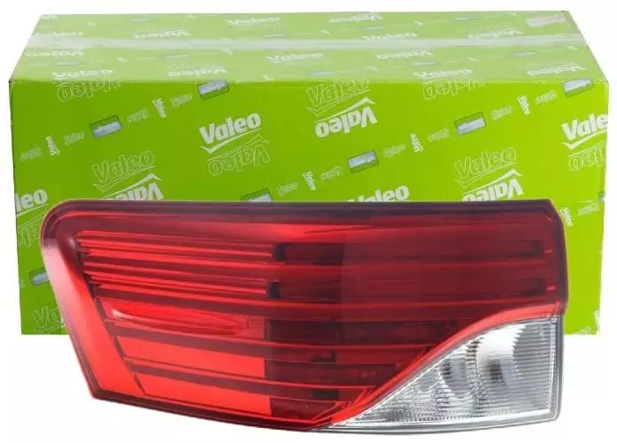 VALEO LAMPA TYLNA 044911