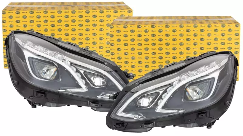 HELLA REFLEKTORY LAMPY PRZÓD MERCEDES E W212 LED