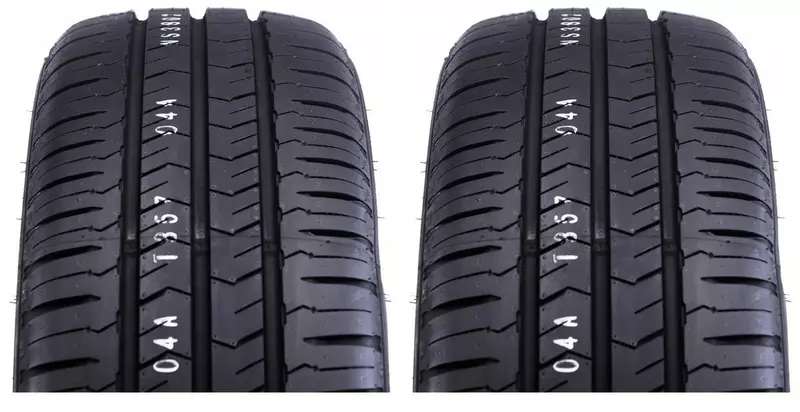 2xNEXEN ROADIAN CT8 225/65R16 112/110 T WZMOCNIENIE (C)