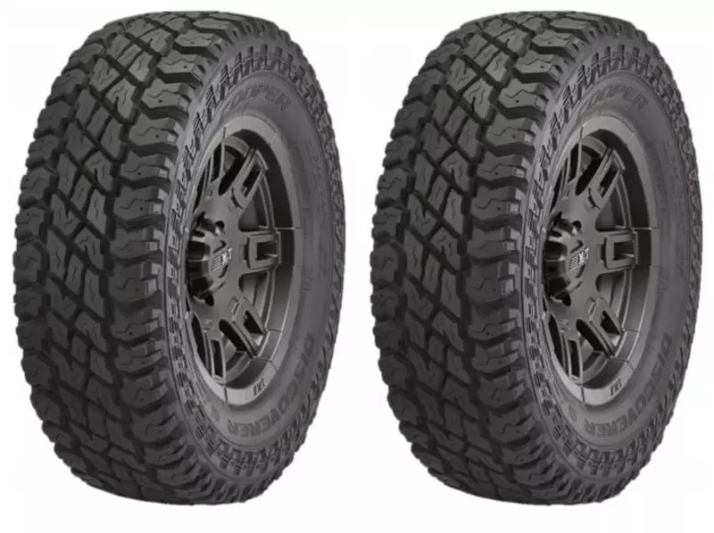 2xCOOPER DISCOVERER S/T MAXX 235/85R16 120/116 Q